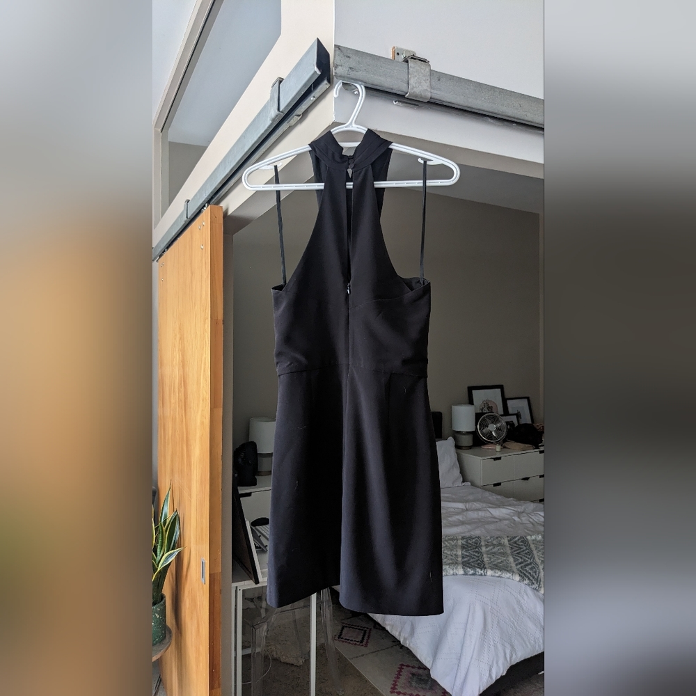 Halston Black Crepe Dress - Sz 6 - Picture 3 of 5